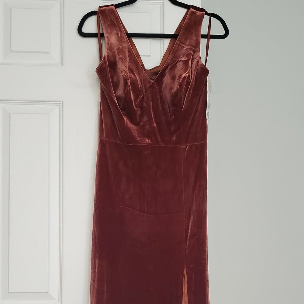 Revelry Asher Velvet Terracotta Size 10